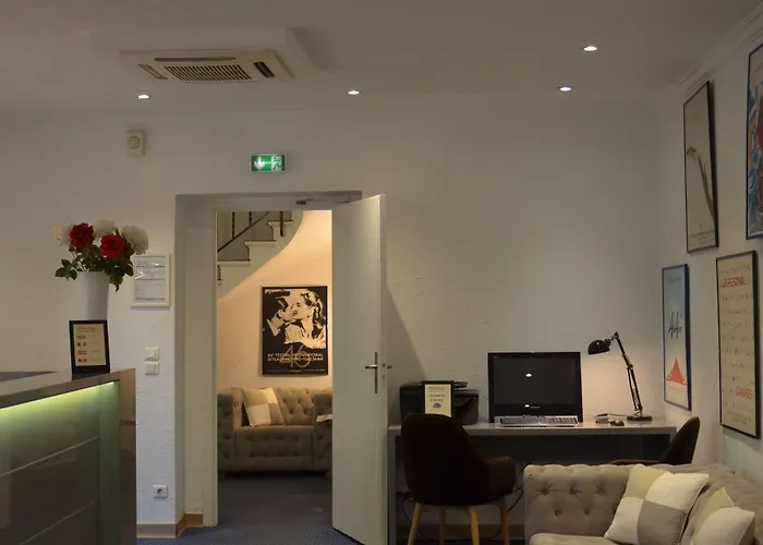 Hotel Palm Beach Cannes